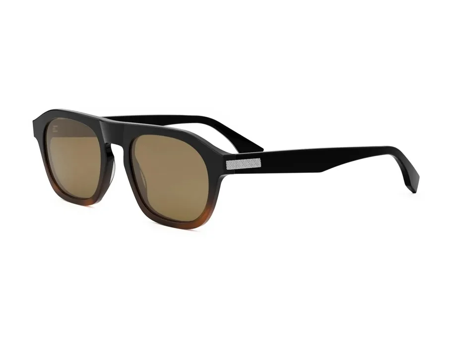 Fendi FE40143I