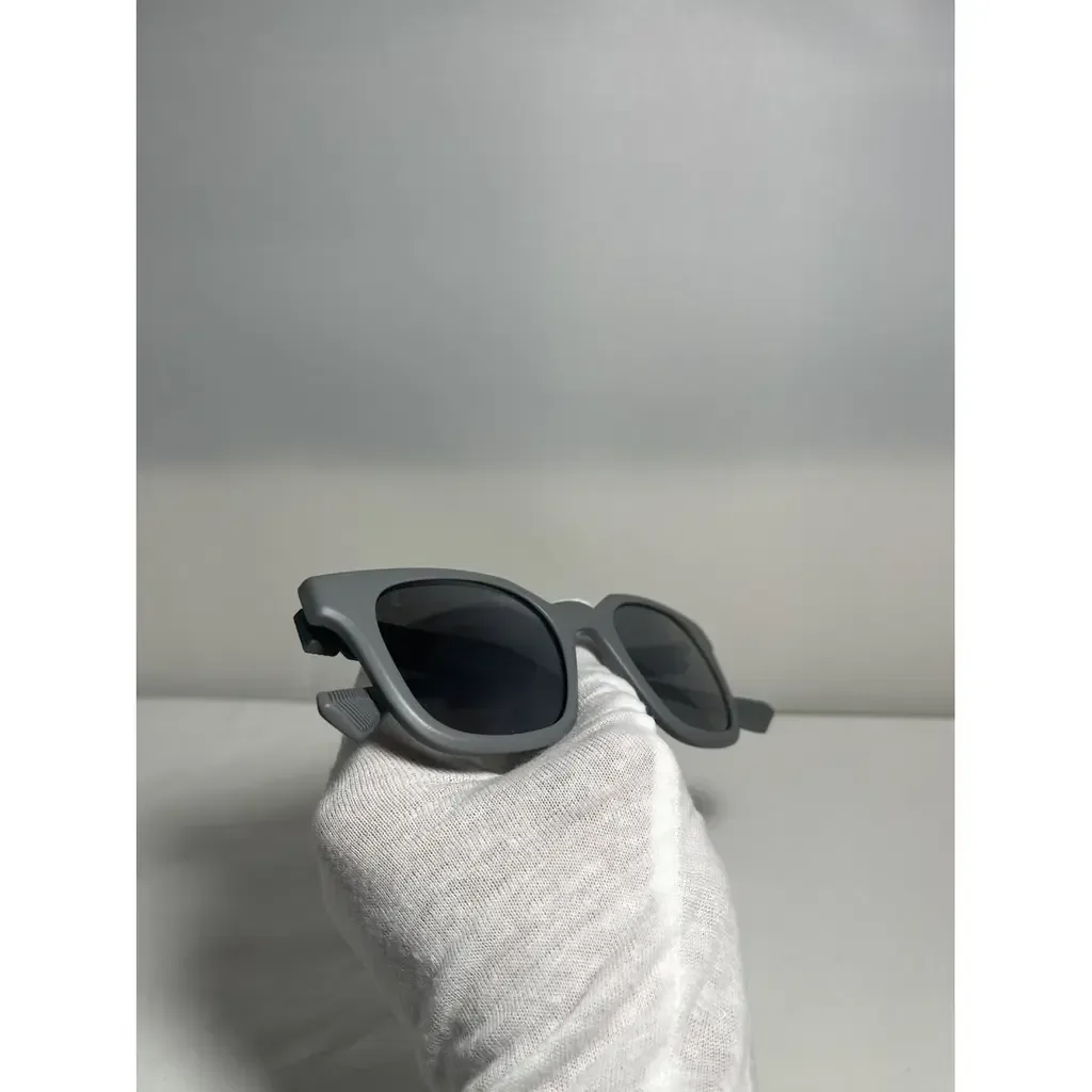Kway AVENTURIER en gRIS · 87 € au lieu de 125 €